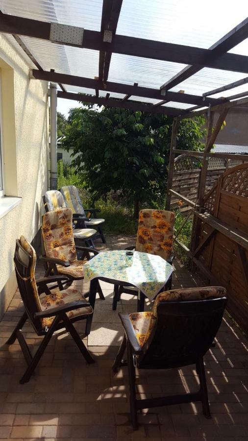 Ferienwohnung Neustrelitz Buitenkant foto