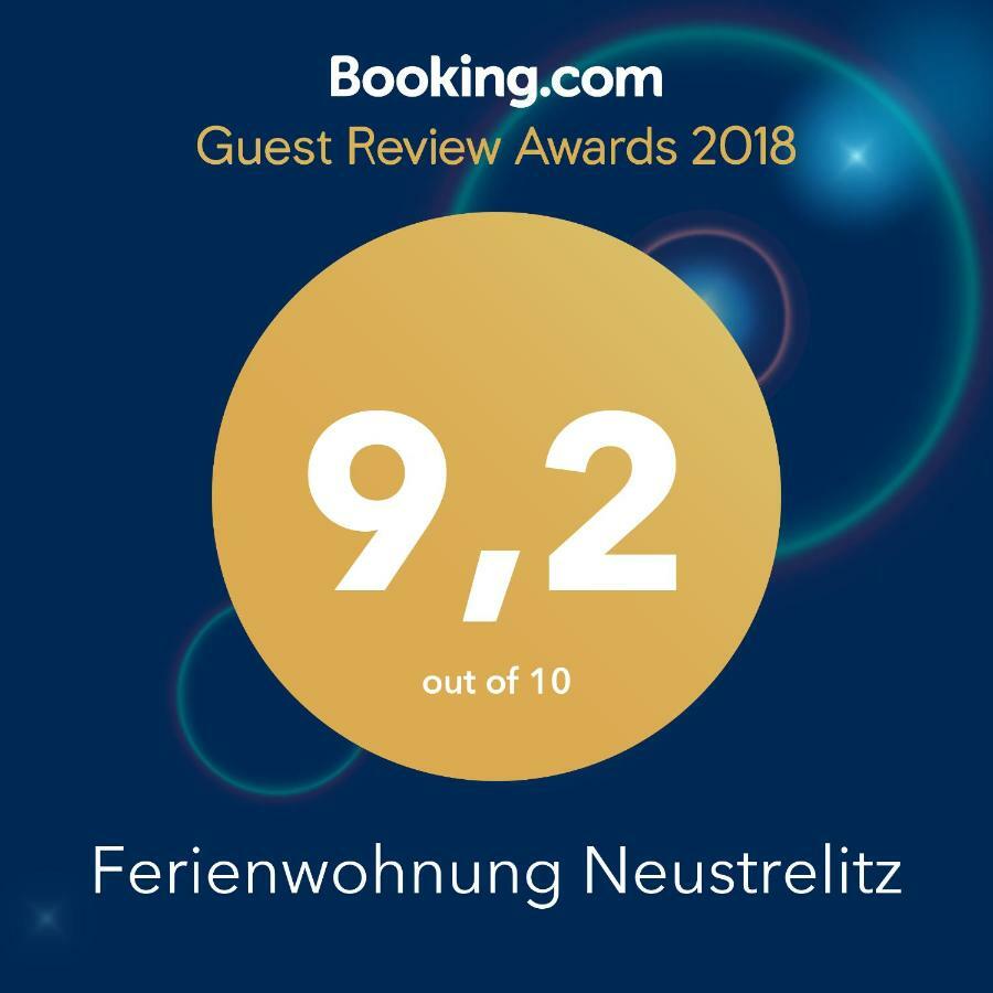 Ferienwohnung Neustrelitz Buitenkant foto